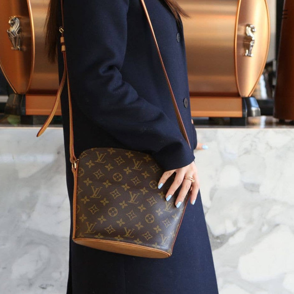 LOUIS VUITTON Drouot Monogram Crossbody Bag